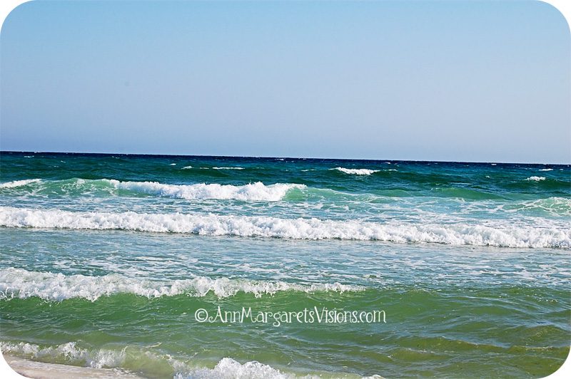 beach waves choppy